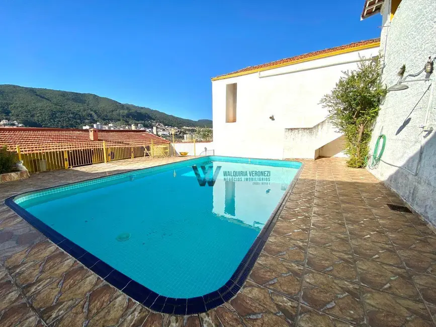 Foto 1 de Casa com 3 quartos à venda, 484m2 em Nossa Senhora Aparecida, Pocos De Caldas - MG