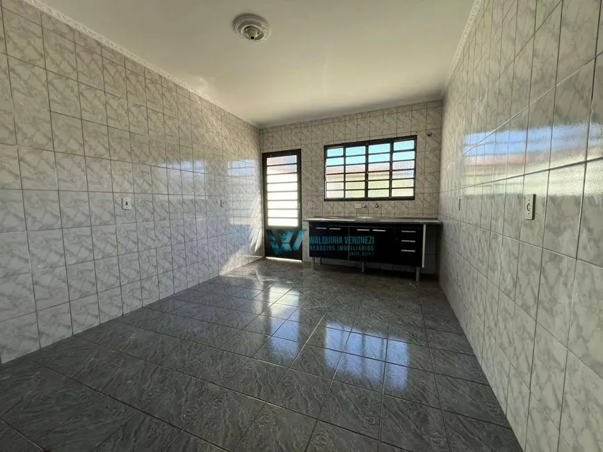 Casa com 2 quartos à venda, 250m2 em Jardim Paraíso, Pocos De Caldas - MG - imagem 6 Foto 6 de Casa com 2 quartos à venda, 250m2 em Jardim Paraíso, Pocos De Caldas - MG