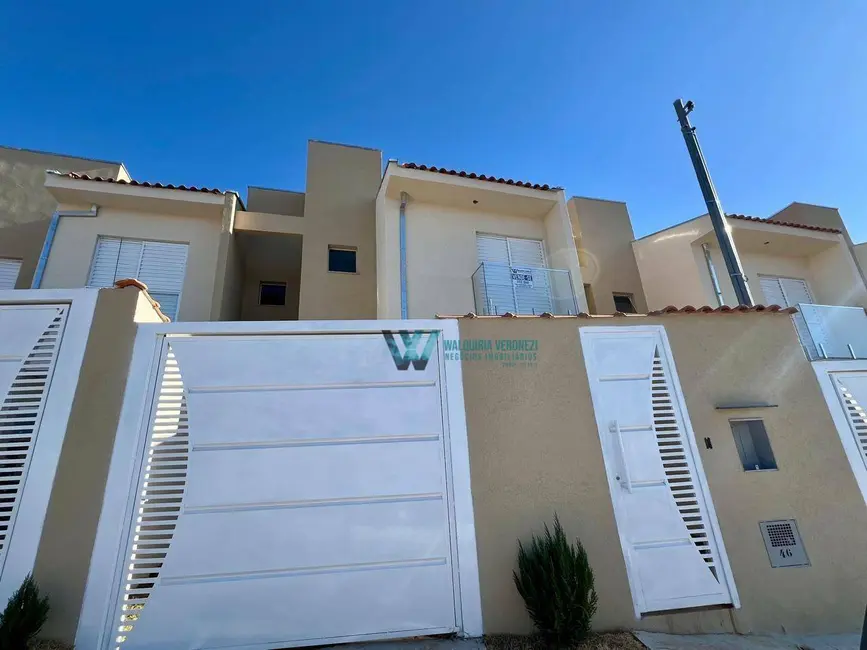 Foto 2 de Casa com 3 quartos à venda, 125m2 em Jardim Bandeirantes, Pocos De Caldas - MG