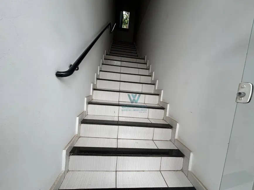 Sala Comercial para alugar, 35m2 em Jardim Quisisana, Pocos De Caldas - MG - imagem 3 Foto 3 de Sala Comercial para alugar, 35m2 em Jardim Quisisana, Pocos De Caldas - MG