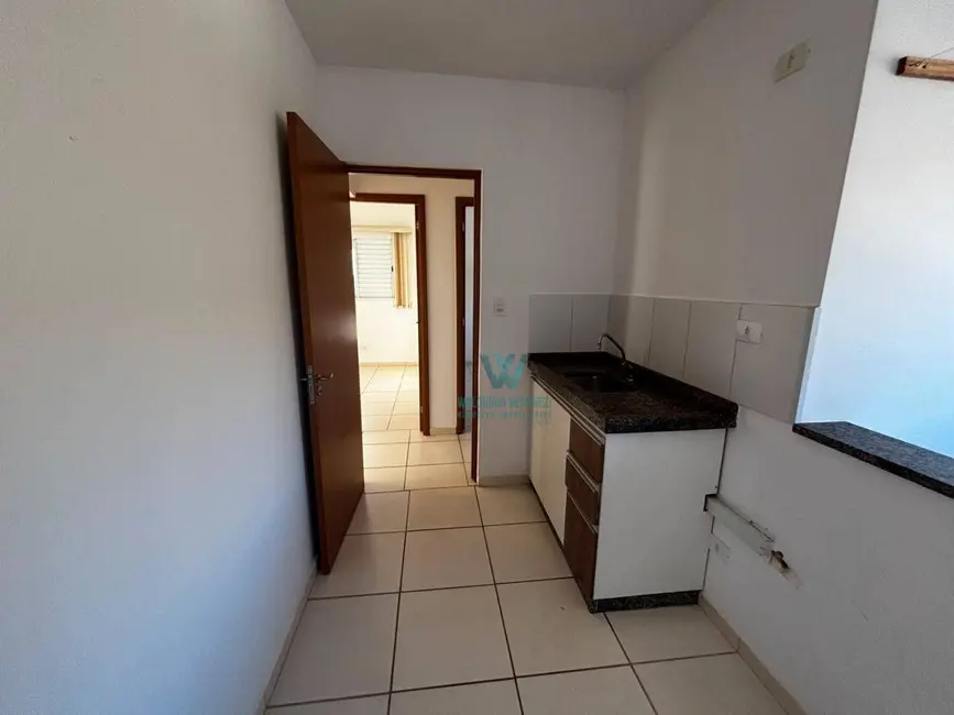 Foto 5 de Apartamento com 2 quartos para alugar, 50m2 em Jardim Vitória, Pocos De Caldas - MG
