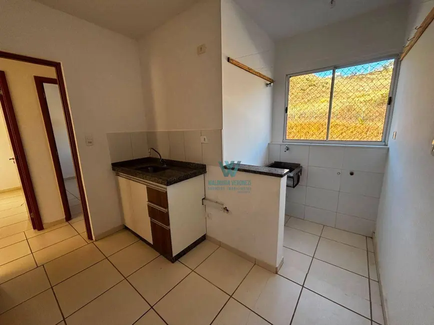 Foto 4 de Apartamento com 2 quartos para alugar, 50m2 em Jardim Vitória, Pocos De Caldas - MG