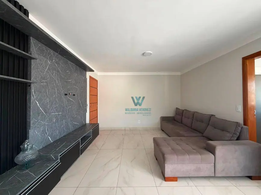 Foto 2 de Apartamento com 2 quartos para alugar, 78m2 em Jardim Country Club, Pocos De Caldas - MG