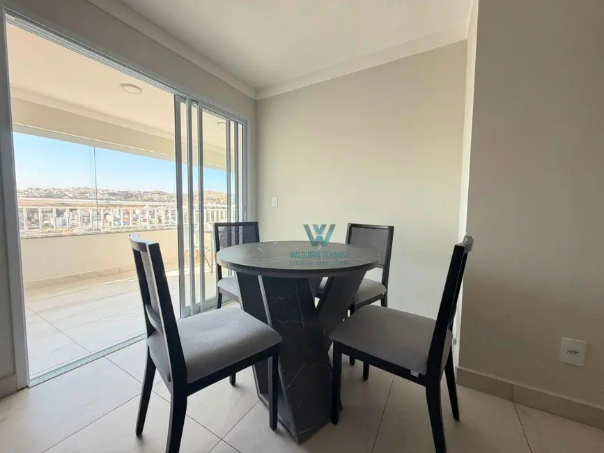Foto 4 de Apartamento com 2 quartos para alugar, 78m2 em Jardim Country Club, Pocos De Caldas - MG