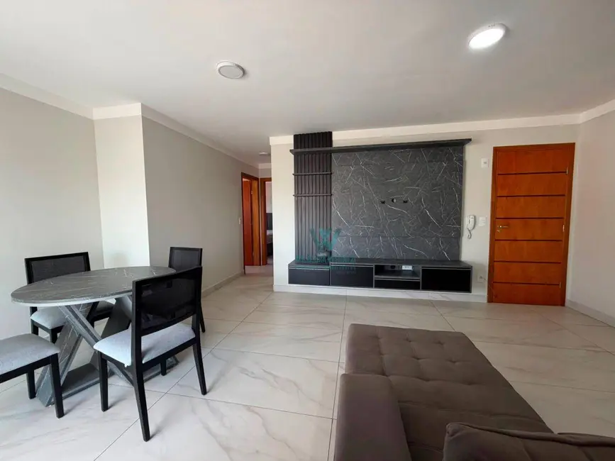 Foto 3 de Apartamento com 2 quartos para alugar, 78m2 em Jardim Country Club, Pocos De Caldas - MG