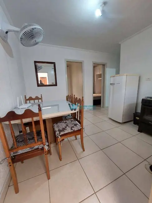 Foto 2 de Apartamento com 2 quartos para alugar, 39m2 em Centro, Pocos De Caldas - MG