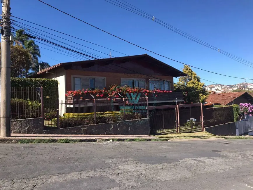 Foto 1 de Casa com 3 quartos à venda, 442m2 em Jardim dos Estados, Pocos De Caldas - MG