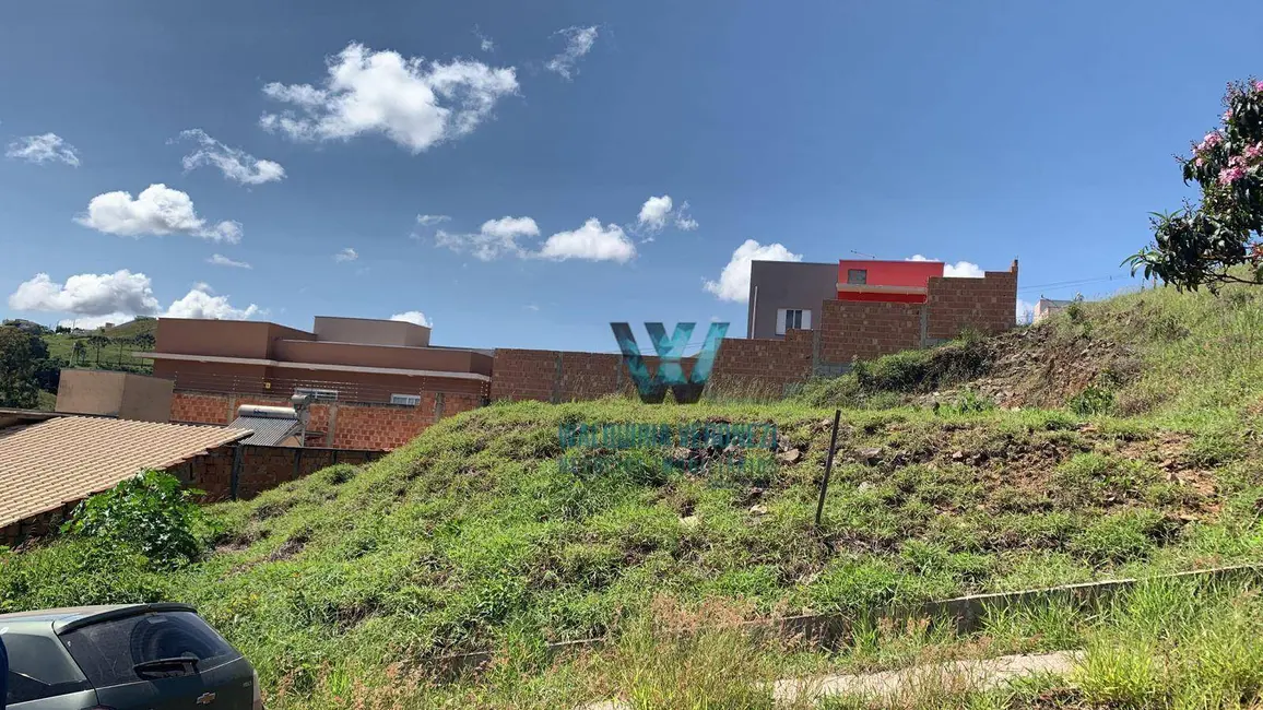 Foto 2 de Terreno / Lote à venda, 450m2 em Parque San Carlo, Pocos De Caldas - MG