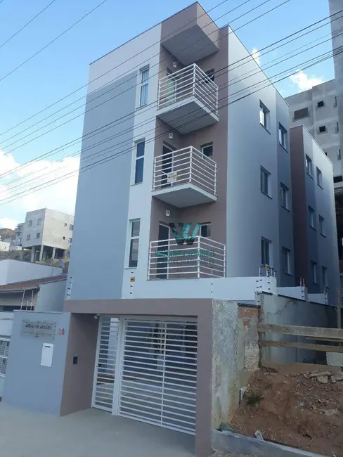 Foto 2 de Apartamento com 2 quartos à venda, 75m2 em Jardim Bandeirantes, Pocos De Caldas - MG