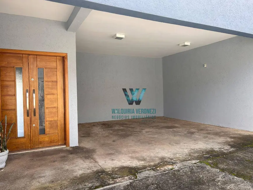 Casa com 3 quartos à venda, 500m2 em Jardim Vitória, Pocos De Caldas - MG - imagem 5 Foto 5 de Casa com 3 quartos à venda, 500m2 em Jardim Vitória, Pocos De Caldas - MG