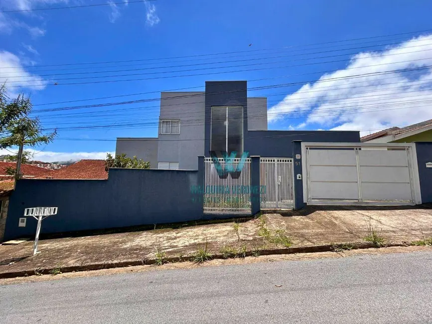 Foto 1 de Casa com 3 quartos à venda, 500m2 em Jardim Vitória, Pocos De Caldas - MG