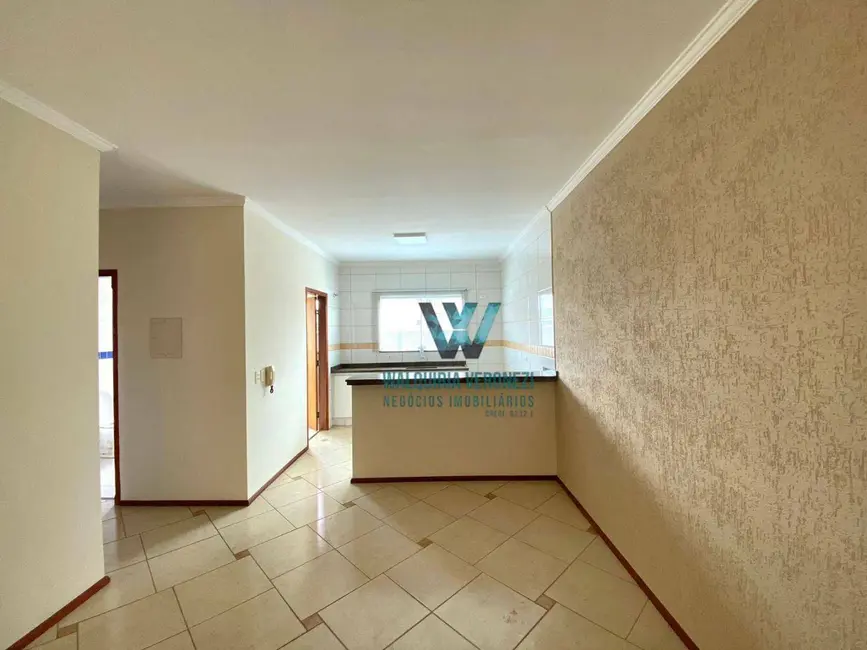 Foto 2 de Apartamento com 2 quartos à venda, 80m2 em Jardim Quisisana, Pocos De Caldas - MG