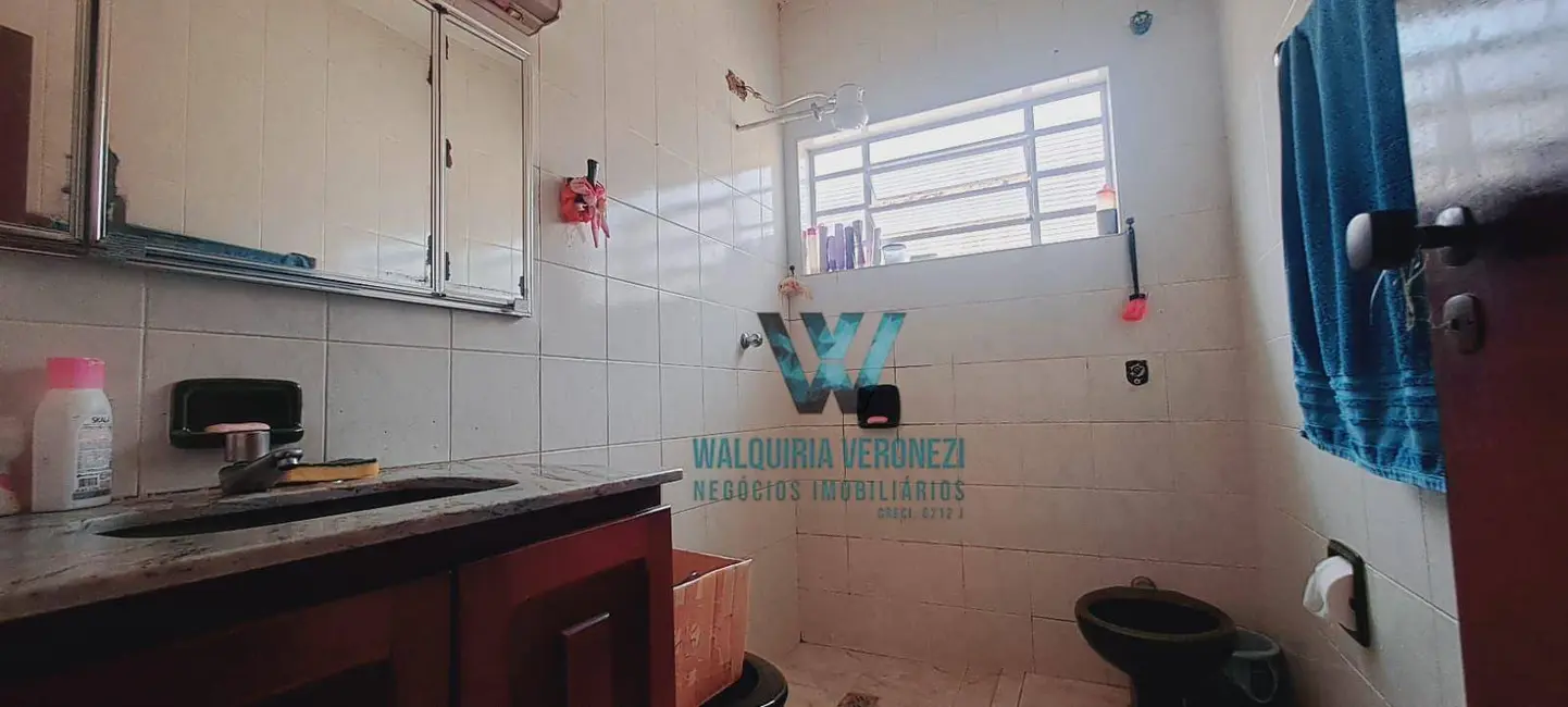 Casa com 3 quartos à venda, 149m2 em Vila Brasil de Nossa Senhora Aparecida, Pocos De Caldas - MG - imagem 4 Foto 4 de Casa com 3 quartos à venda, 149m2 em Vila Brasil de Nossa Senhora Aparecida, Pocos De Caldas - MG