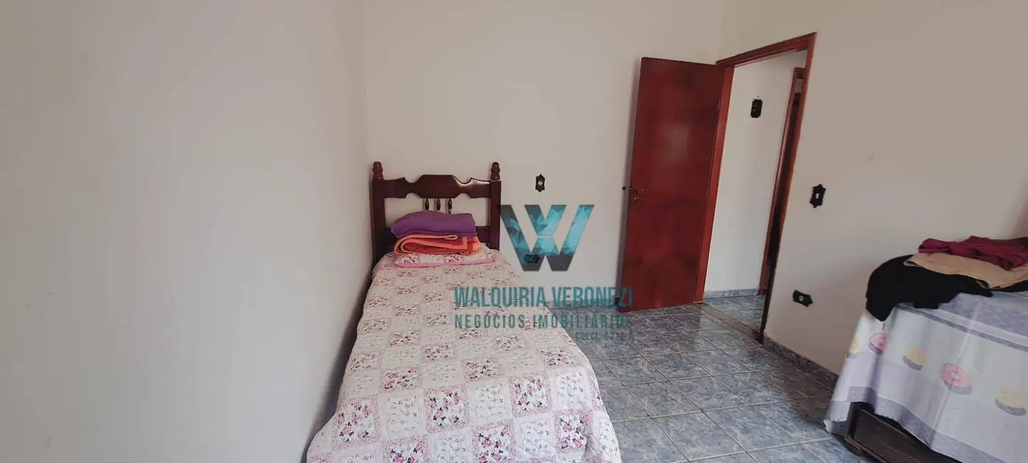 Casa com 3 quartos à venda, 149m2 em Vila Brasil de Nossa Senhora Aparecida, Pocos De Caldas - MG - imagem 7 Foto 7 de Casa com 3 quartos à venda, 149m2 em Vila Brasil de Nossa Senhora Aparecida, Pocos De Caldas - MG