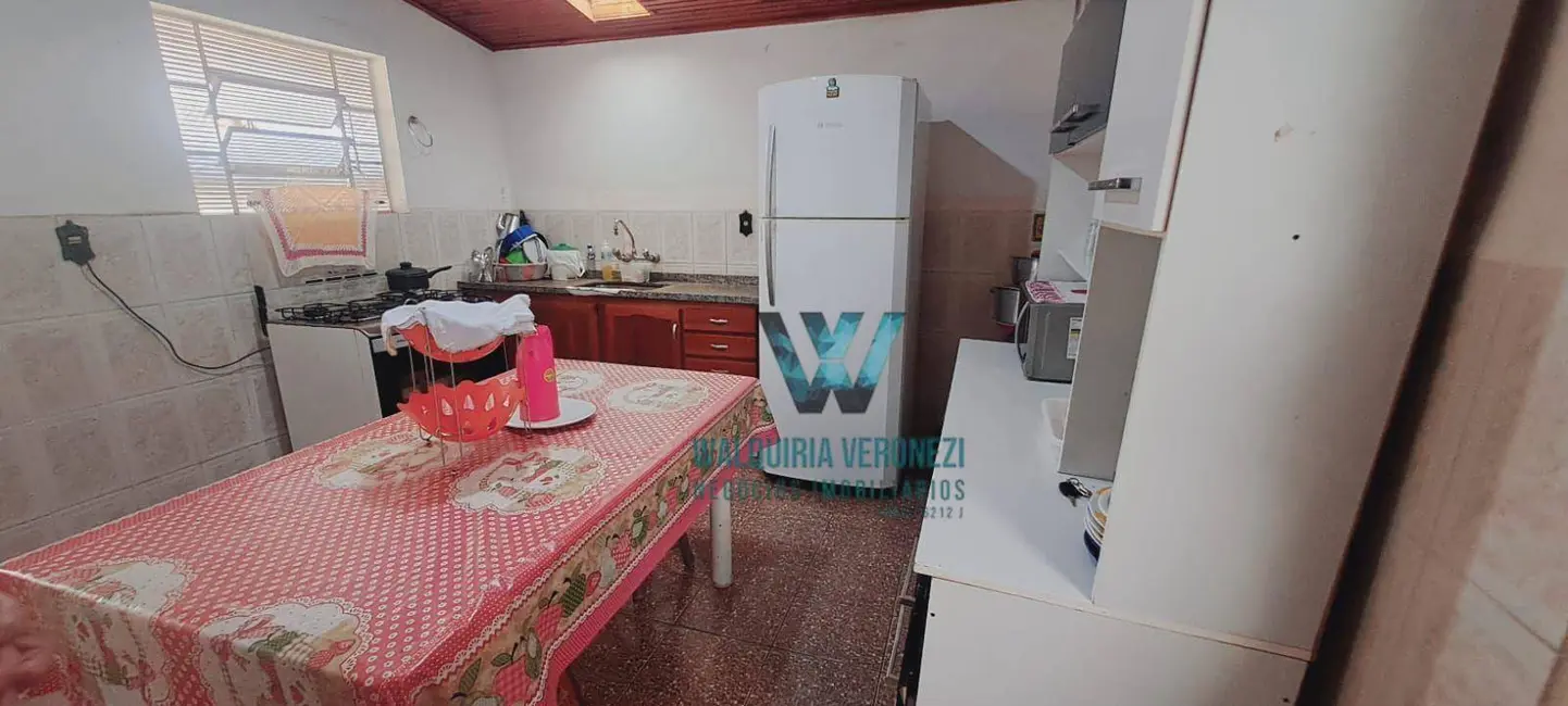 Casa com 3 quartos à venda, 149m2 em Vila Brasil de Nossa Senhora Aparecida, Pocos De Caldas - MG - imagem 9 Foto 9 de Casa com 3 quartos à venda, 149m2 em Vila Brasil de Nossa Senhora Aparecida, Pocos De Caldas - MG