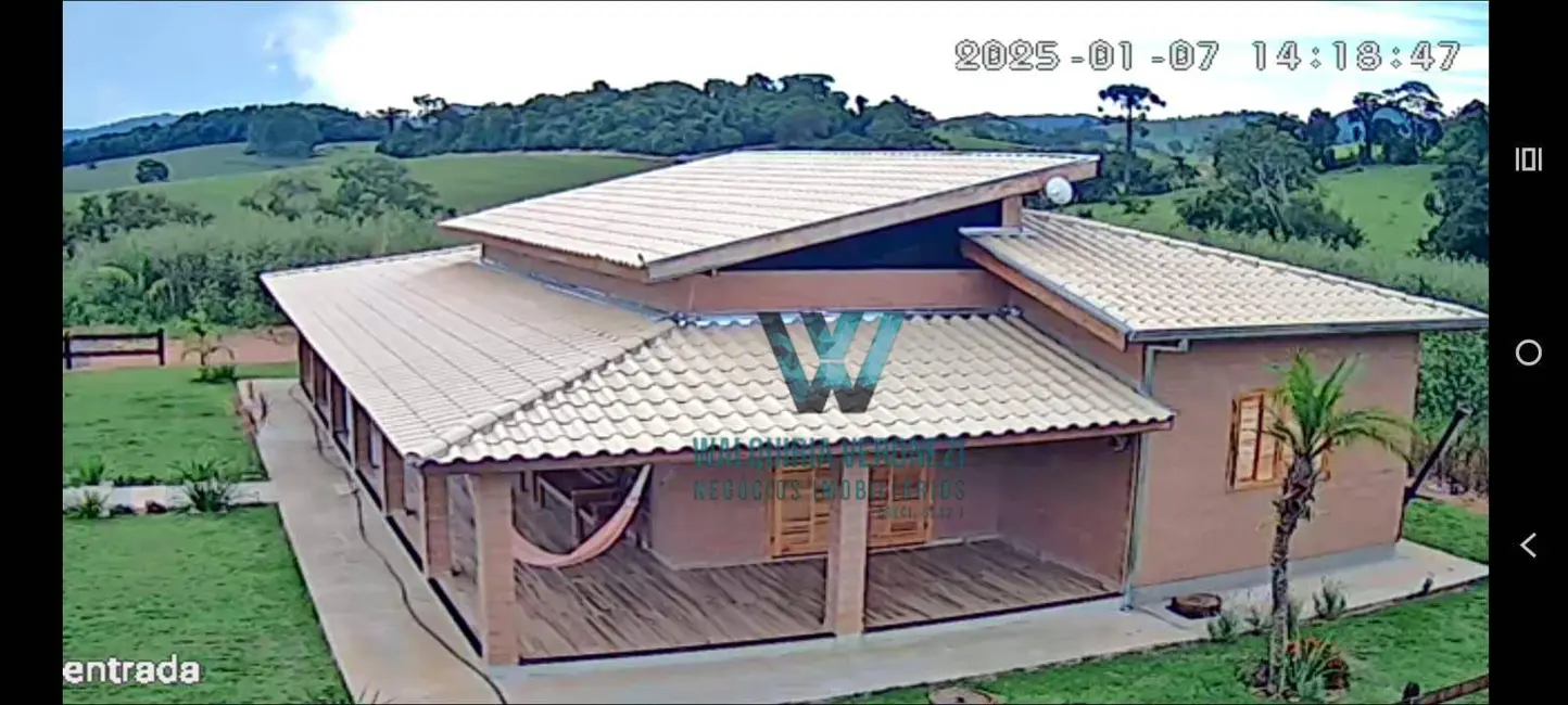 Chácara com 3 quartos à venda, 145200m2 em Caldas - MG - imagem 4 Foto 4 de Chácara com 3 quartos à venda, 145200m2 em Caldas - MG