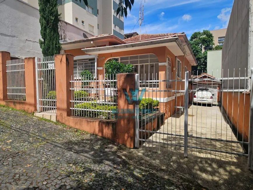 Foto 1 de Casa com 3 quartos à venda e para alugar, 340m2 em Centro, Pocos De Caldas - MG