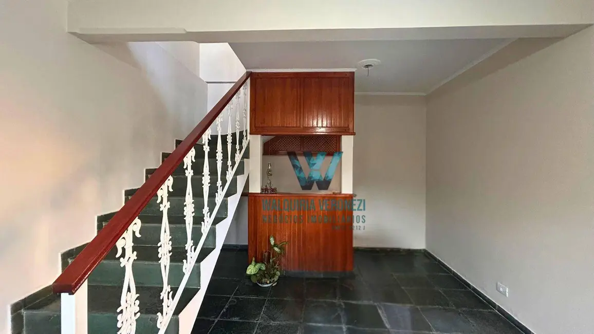 Casa com 3 quartos à venda, 240m2 em Santa Ângela, Pocos De Caldas - MG - imagem 7 Foto 7 de Casa com 3 quartos à venda, 240m2 em Santa Ângela, Pocos De Caldas - MG