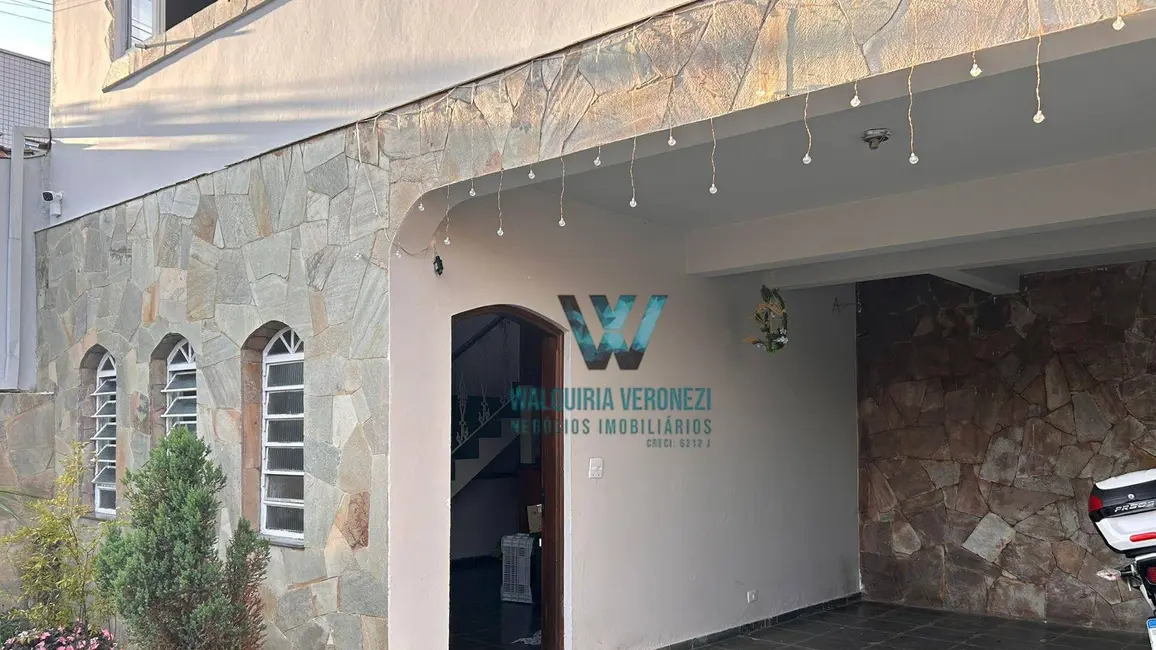 Casa com 3 quartos à venda, 240m2 em Santa Ângela, Pocos De Caldas - MG - imagem 4 Foto 4 de Casa com 3 quartos à venda, 240m2 em Santa Ângela, Pocos De Caldas - MG