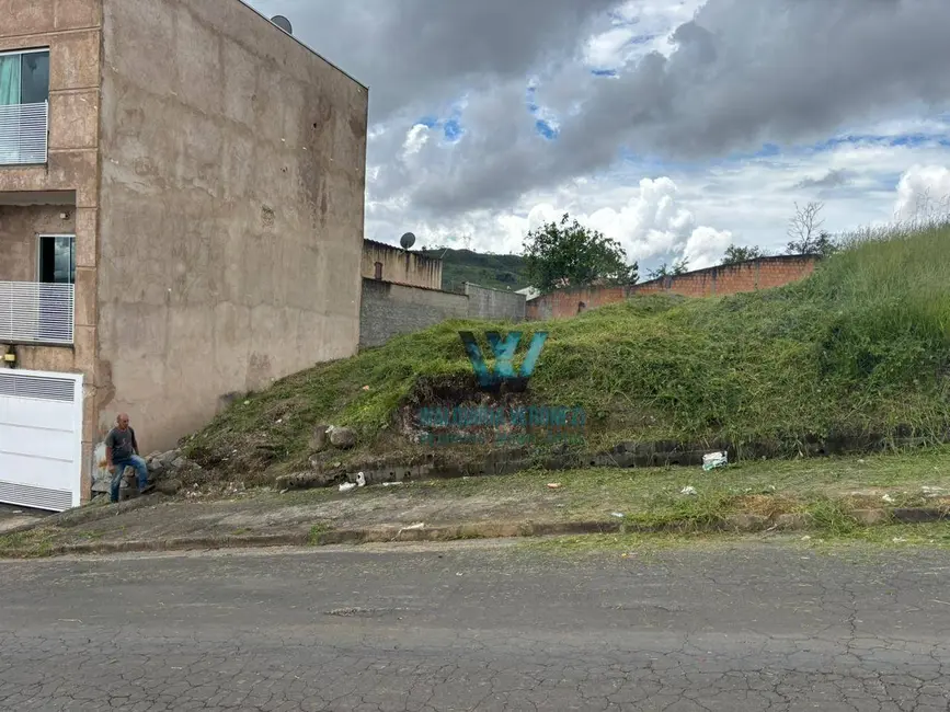 Foto 1 de Terreno / Lote à venda, 450m2 em Jardim Paraíso, Pocos De Caldas - MG