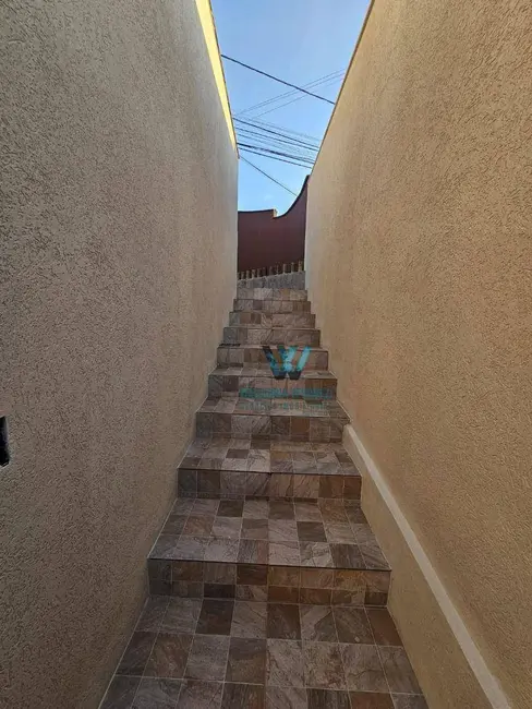 Casa com 3 quartos à venda, 350m2 em Jardim Country Club, Pocos De Caldas - MG - imagem 4 Foto 4 de Casa com 3 quartos à venda, 350m2 em Jardim Country Club, Pocos De Caldas - MG