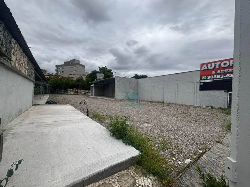 Armazém / Galpão para alugar, 3500m2 em Jardim dos Estados, Pocos De Caldas - MG - imagem 6 Foto 6 de Armazém / Galpão para alugar, 3500m2 em Jardim dos Estados, Pocos De Caldas - MG