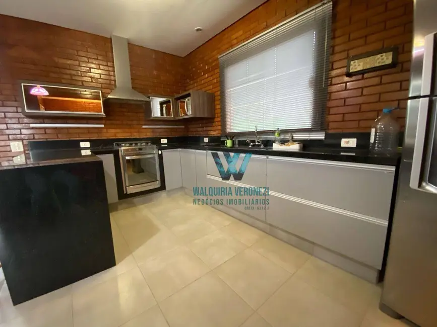 Chácara com 2 quartos à venda, 2455m2 em Vila Brasil de Nossa Senhora Aparecida, Pocos De Caldas - MG - imagem 7 Foto 7 de Chácara com 2 quartos à venda, 2455m2 em Vila Brasil de Nossa Senhora Aparecida, Pocos De Caldas - MG