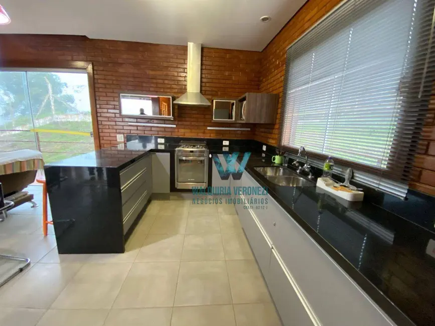 Chácara com 2 quartos à venda, 2455m2 em Vila Brasil de Nossa Senhora Aparecida, Pocos De Caldas - MG - imagem 8 Foto 8 de Chácara com 2 quartos à venda, 2455m2 em Vila Brasil de Nossa Senhora Aparecida, Pocos De Caldas - MG