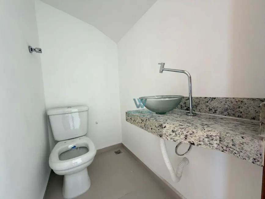 Casa com 2 quartos à venda, 228m2 em Loteamento Campo das Aroeiras, Pocos De Caldas - MG - imagem 4 Foto 4 de Casa com 2 quartos à venda, 228m2 em Loteamento Campo das Aroeiras, Pocos De Caldas - MG