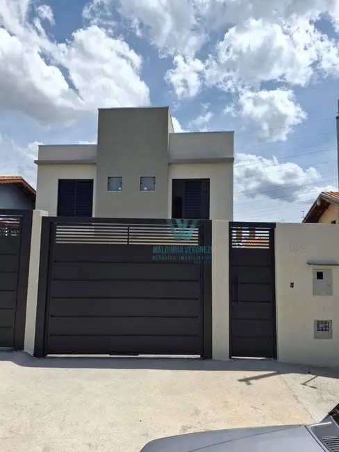 Foto 2 de Casa com 2 quartos à venda, 228m2 em Loteamento Campo das Aroeiras, Pocos De Caldas - MG