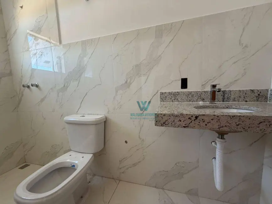 Casa com 2 quartos à venda, 228m2 em Loteamento Campo das Aroeiras, Pocos De Caldas - MG - imagem 9 Foto 9 de Casa com 2 quartos à venda, 228m2 em Loteamento Campo das Aroeiras, Pocos De Caldas - MG