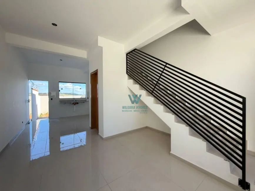 Casa com 2 quartos à venda, 228m2 em Loteamento Campo das Aroeiras, Pocos De Caldas - MG - imagem 5 Foto 5 de Casa com 2 quartos à venda, 228m2 em Loteamento Campo das Aroeiras, Pocos De Caldas - MG