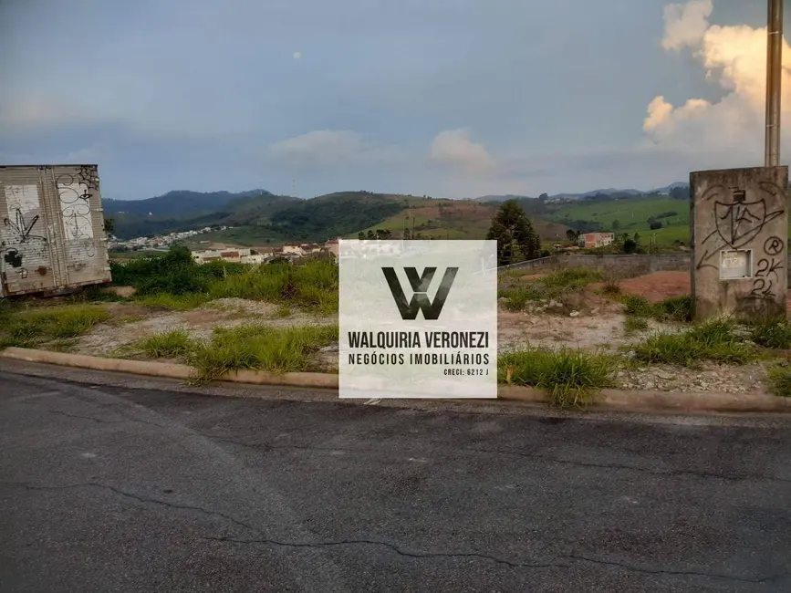 Foto 1 de Terreno / Lote à venda, 300m2 em Jardim das Acácias, Pocos De Caldas - MG