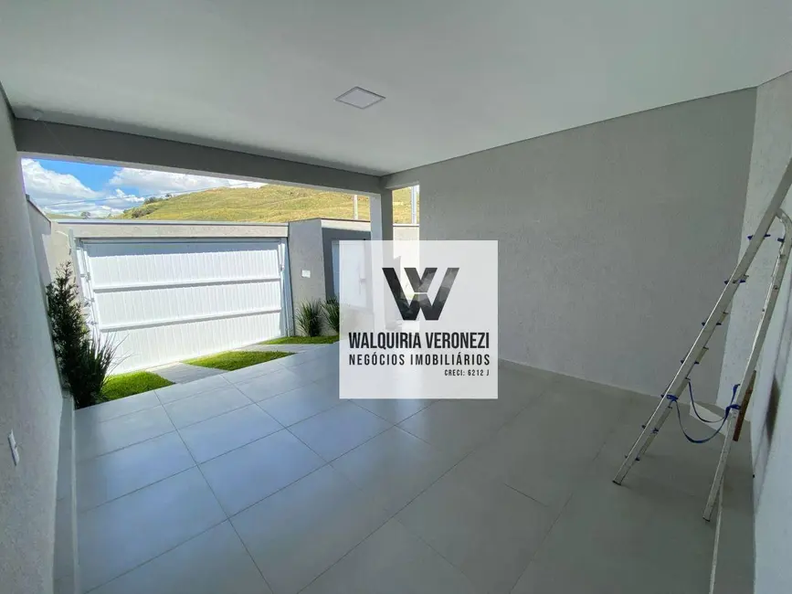 Casa com 3 quartos à venda, 210m2 em Parque San Carlo, Pocos De Caldas - MG - imagem 9 Foto 9 de Casa com 3 quartos à venda, 210m2 em Parque San Carlo, Pocos De Caldas - MG