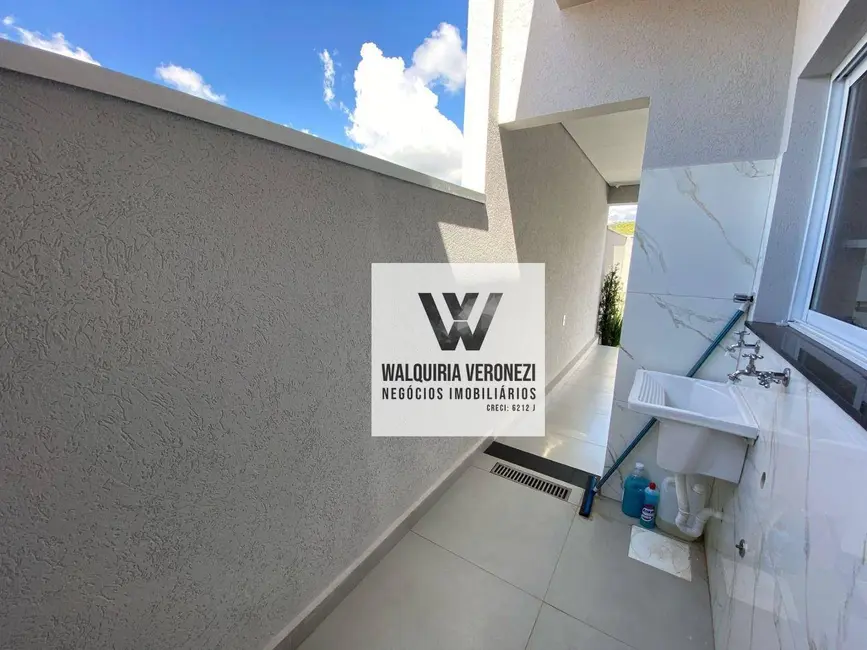 Casa com 3 quartos à venda, 210m2 em Parque San Carlo, Pocos De Caldas - MG - imagem 4 Foto 4 de Casa com 3 quartos à venda, 210m2 em Parque San Carlo, Pocos De Caldas - MG