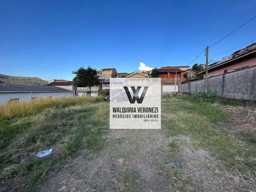 Terreno / Lote à venda, 250m2 em Santo André, Pocos De Caldas - MG - imagem 3 Foto 3 de Terreno / Lote à venda, 250m2 em Santo André, Pocos De Caldas - MG