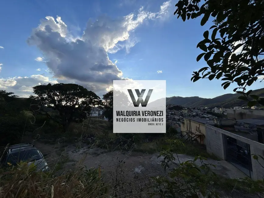 Terreno / Lote à venda, 325m2 em Santo André, Pocos De Caldas - MG - imagem 5 Foto 5 de Terreno / Lote à venda, 325m2 em Santo André, Pocos De Caldas - MG
