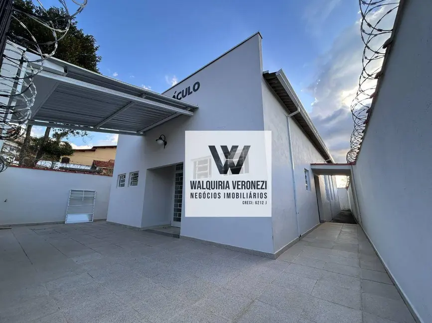 Loja à venda, 245m2 em Santo André, Pocos De Caldas - MG - imagem 3 Foto 3 de Loja à venda, 245m2 em Santo André, Pocos De Caldas - MG