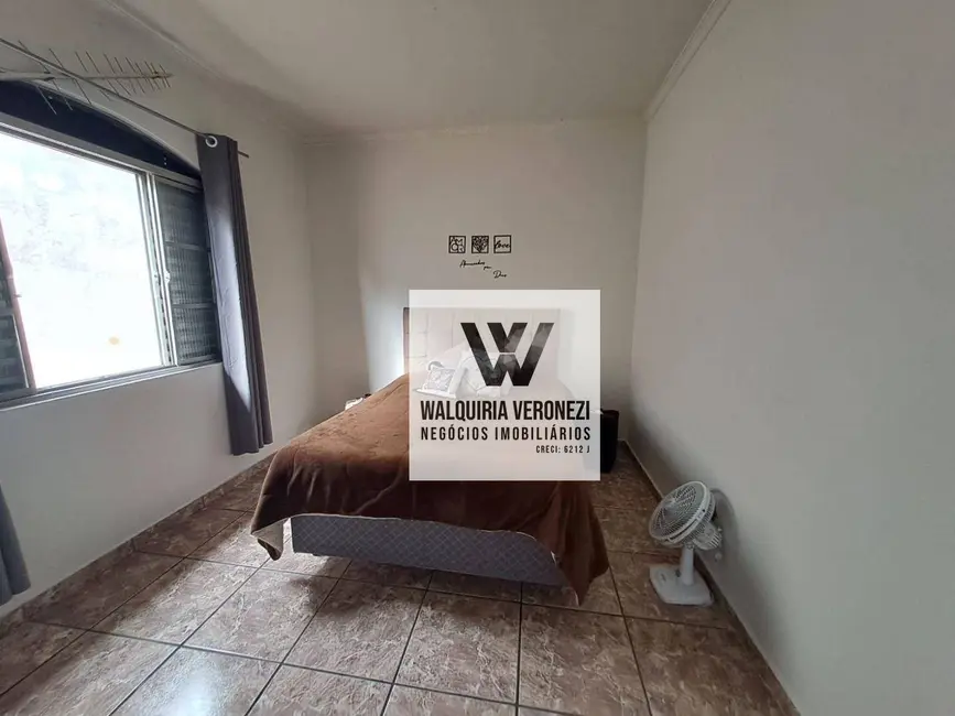 Foto 6 de Casa com 3 quartos à venda, 160m2 em Residencial Santa Clara, Pocos De Caldas - MG