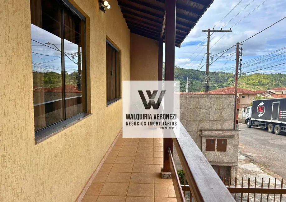 Casa com 3 quartos à venda, 247m2 em Jardim Campos Elísios, Pocos De Caldas - MG - imagem 7 Foto 7 de Casa com 3 quartos à venda, 247m2 em Jardim Campos Elísios, Pocos De Caldas - MG