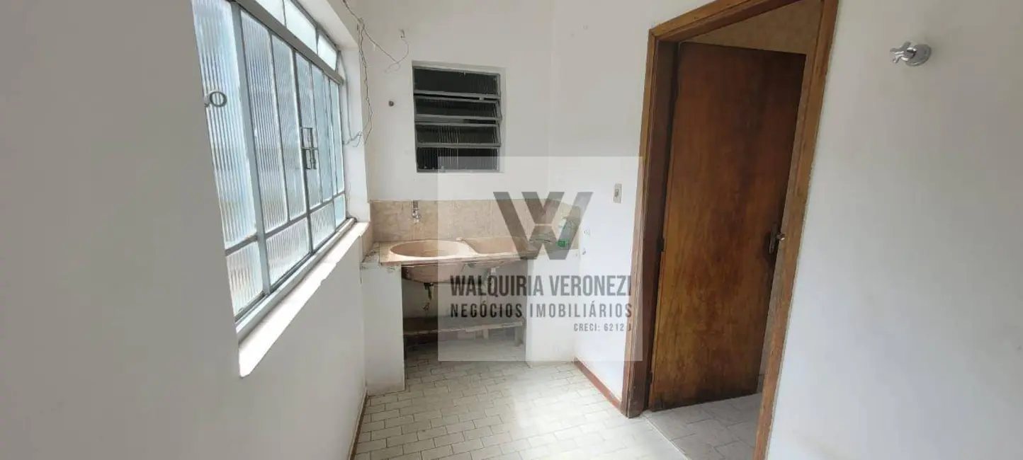 Casa com 3 quartos para alugar, 200m2 em Jardim dos Estados, Pocos De Caldas - MG - imagem 8 Foto 8 de Casa com 3 quartos para alugar, 200m2 em Jardim dos Estados, Pocos De Caldas - MG