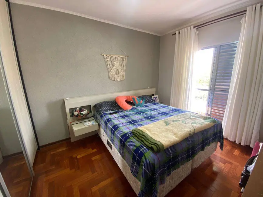 Foto 7 de Casa com 3 quartos à venda, 250m2 em Jardim Centenário, Pocos De Caldas - MG