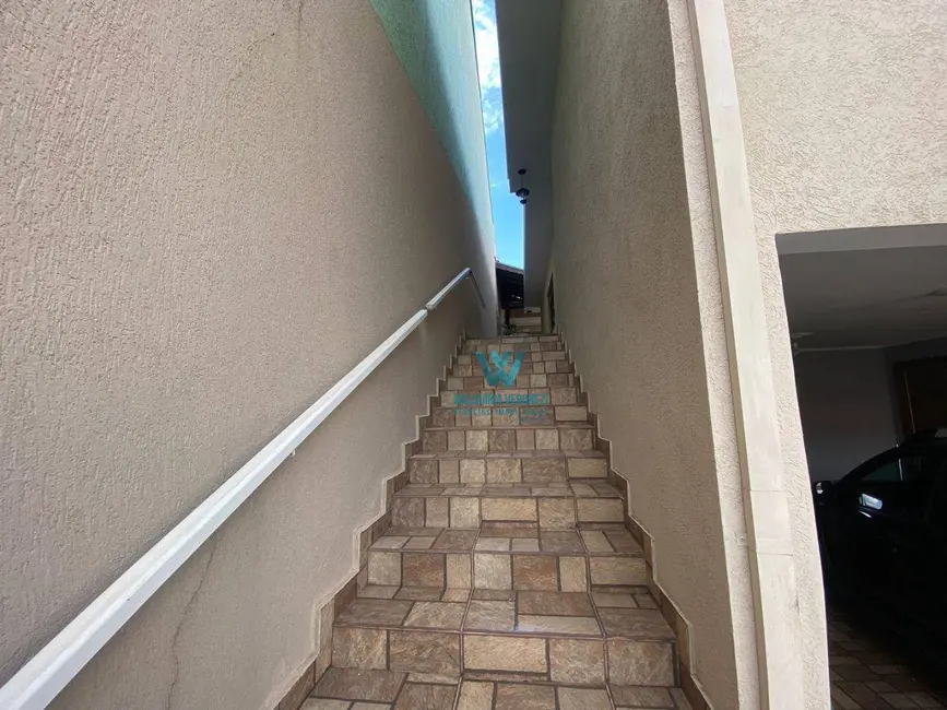 Foto 4 de Casa com 3 quartos à venda, 250m2 em Jardim Centenário, Pocos De Caldas - MG