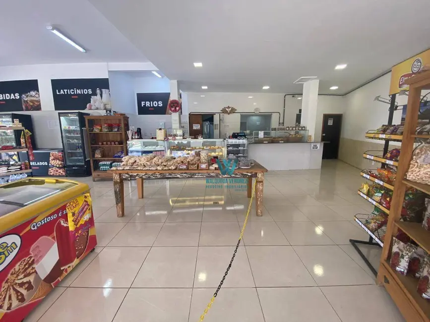 Loja à venda, 106m2 em Jardim Vitória, Pocos De Caldas - MG - imagem 4 Foto 4 de Loja à venda, 106m2 em Jardim Vitória, Pocos De Caldas - MG