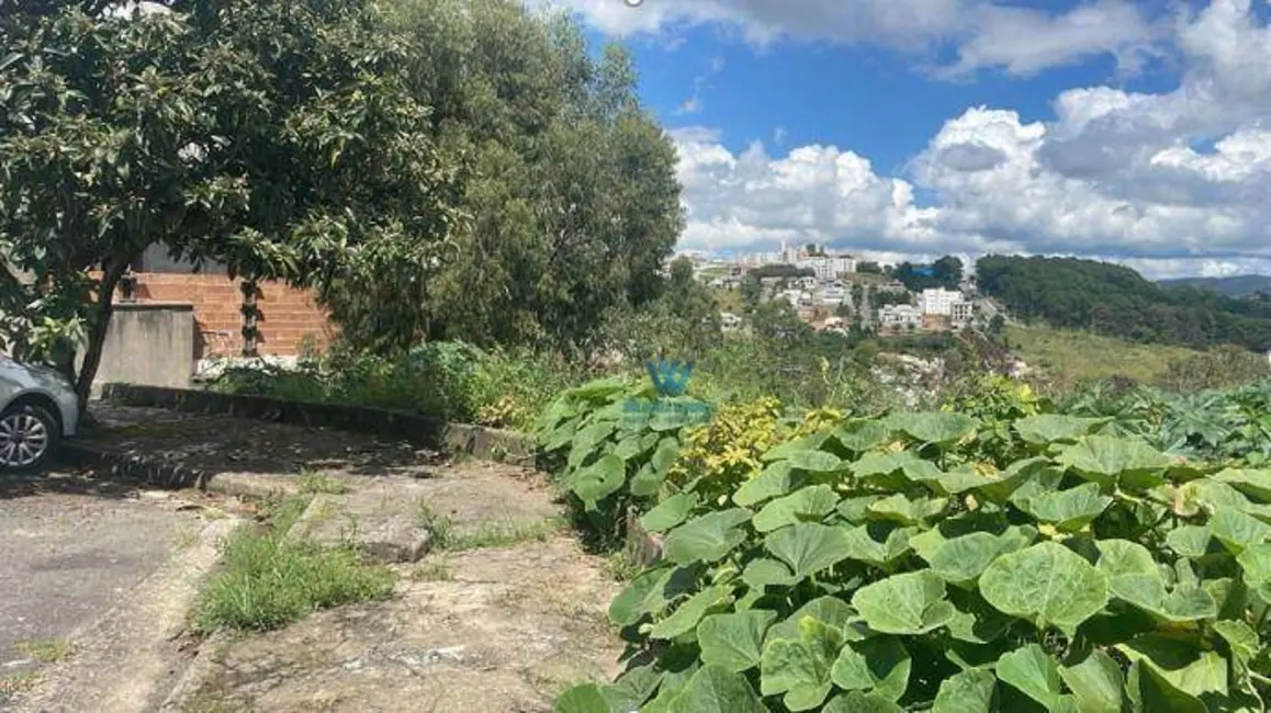 Foto 1 de Terreno / Lote à venda, 350m2 em Jardim Novo Mundo, Pocos De Caldas - MG