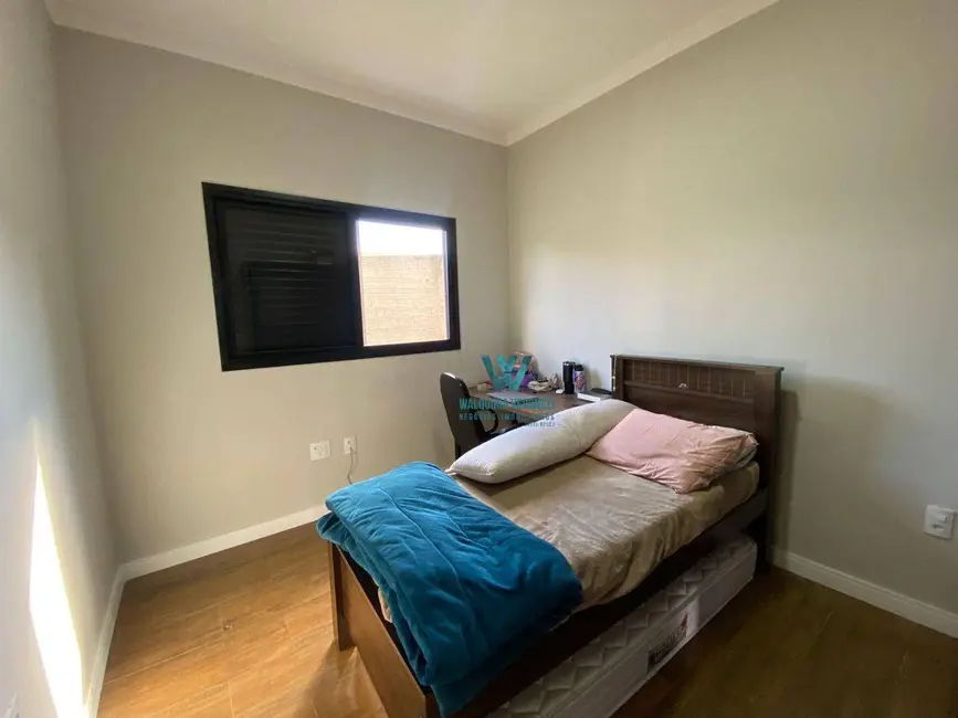 Foto 4 de Casa com 3 quartos à venda, 2400m2 em Vila Brasil de Nossa Senhora Aparecida, Pocos De Caldas - MG