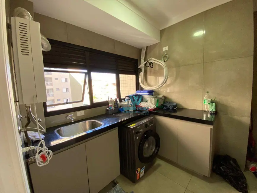 Apartamento com 3 quartos à venda, 115m2 em Centro, Pocos De Caldas - MG - imagem 7 Foto 7 de Apartamento com 3 quartos à venda, 115m2 em Centro, Pocos De Caldas - MG