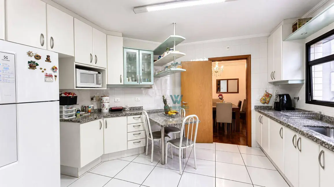 Apartamento com 3 quartos à venda, 115m2 em Centro, Pocos De Caldas - MG - imagem 7 Foto 7 de Apartamento com 3 quartos à venda, 115m2 em Centro, Pocos De Caldas - MG