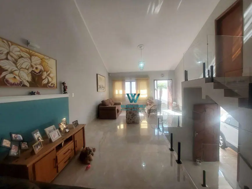 Foto 4 de Casa com 3 quartos à venda, 340m2 em Jardim Ipê, Pocos De Caldas - MG