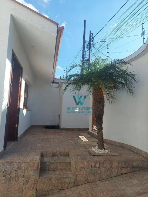 Foto 2 de Casa com 3 quartos à venda, 340m2 em Jardim Ipê, Pocos De Caldas - MG